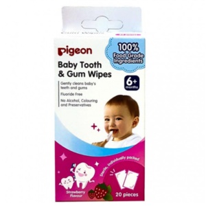 Cleaning baby teeth cotton Copy
